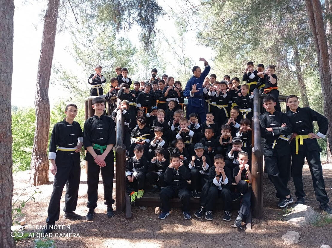 "שאולין" בית ספר לקונג פו וקרב מגע - בניהולו של אלי אבגי "שאולין" בית ספר לקונג פו וקרב מגע - בניהולו של אלי אבגי