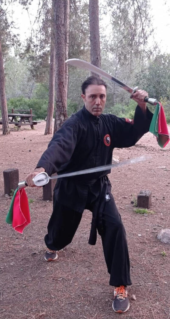 "שאולין" בית ספר לקונג פו וקרב מגע - בניהולו של אלי אבגי "שאולין" בית ספר לקונג פו וקרב מגע - בניהולו של אלי אבגי